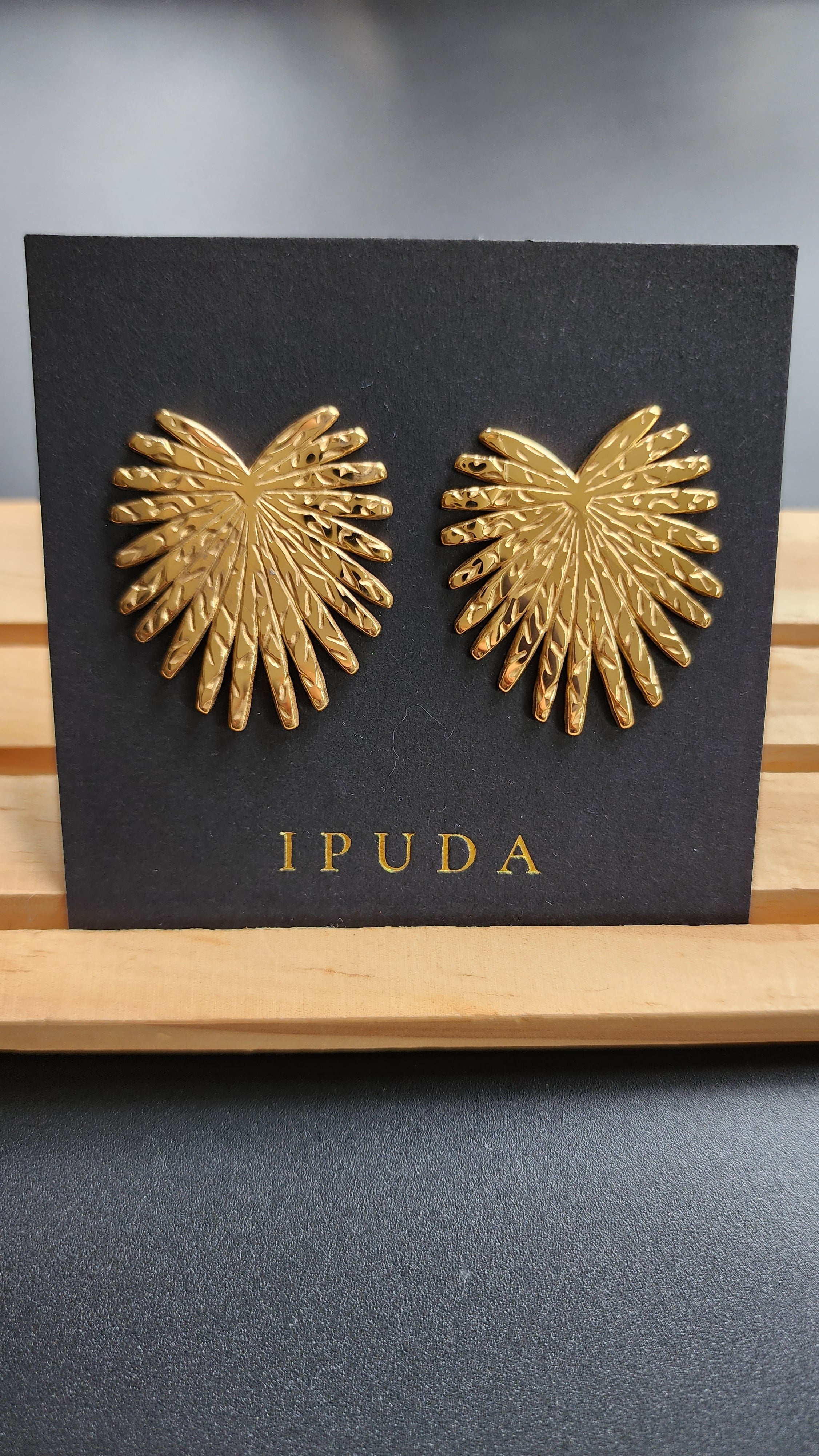 Fern stud earrings